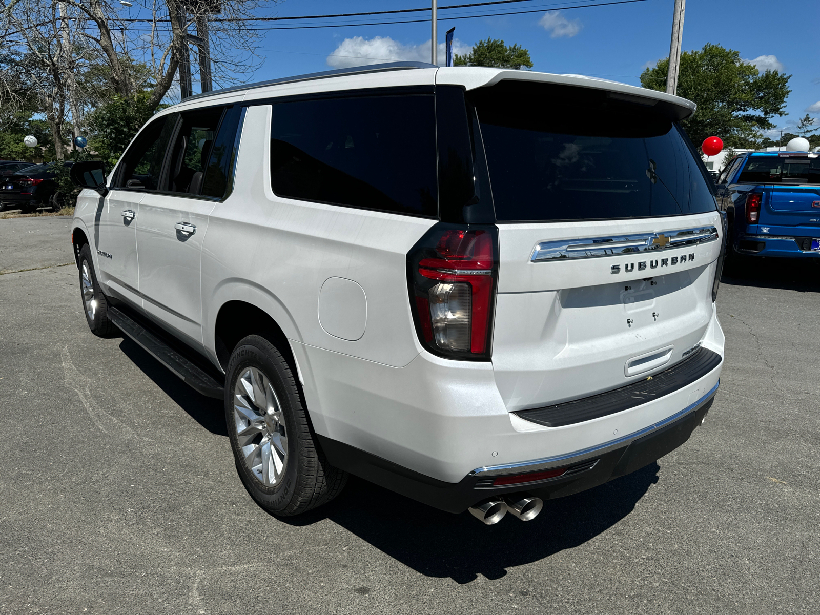 2024 Chevrolet Suburban Premier 4