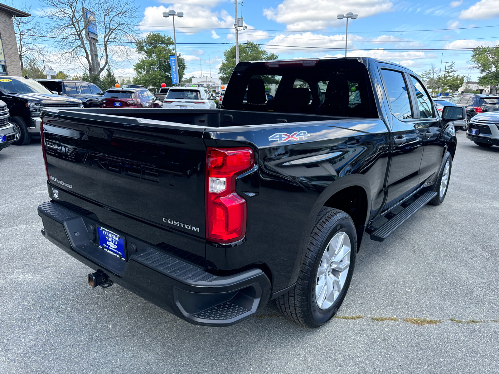 2022 Chevrolet Silverado 1500 LTD Custom 4WD Crew Cab 147 6