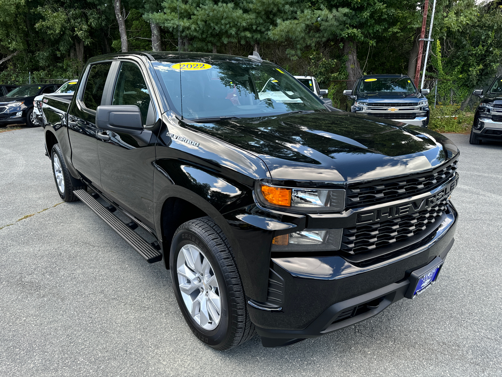 2022 Chevrolet Silverado 1500 LTD Custom 4WD Crew Cab 147 8