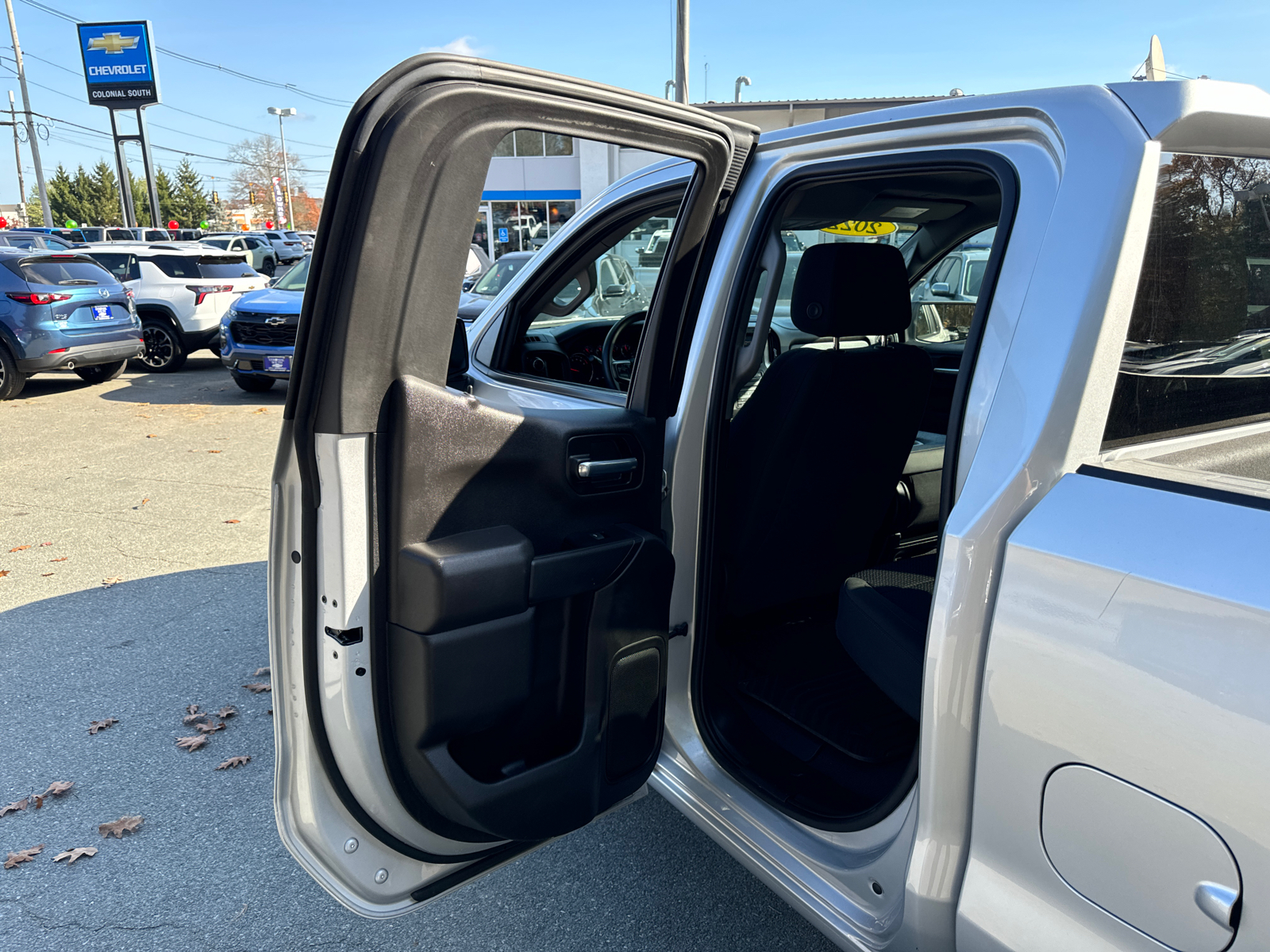 2022 Chevrolet Silverado 1500 LTD Custom 4WD Double Cab 147 29