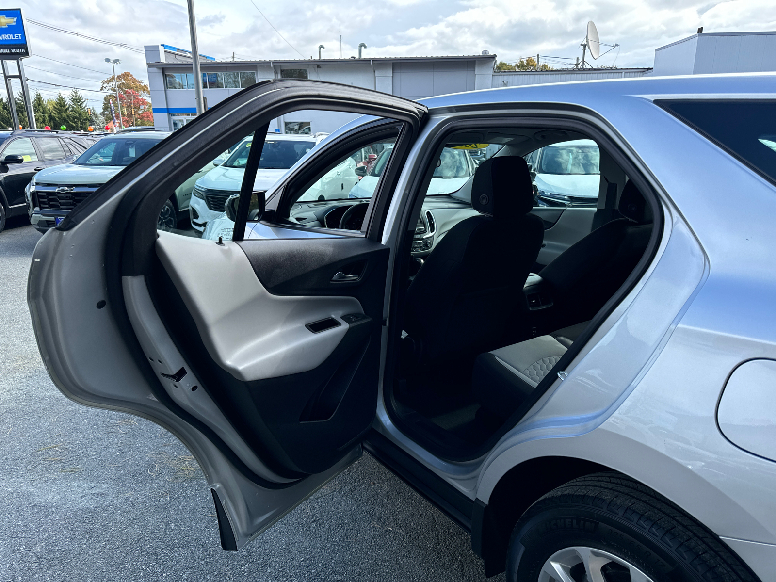 2021 Chevrolet Equinox LS 30