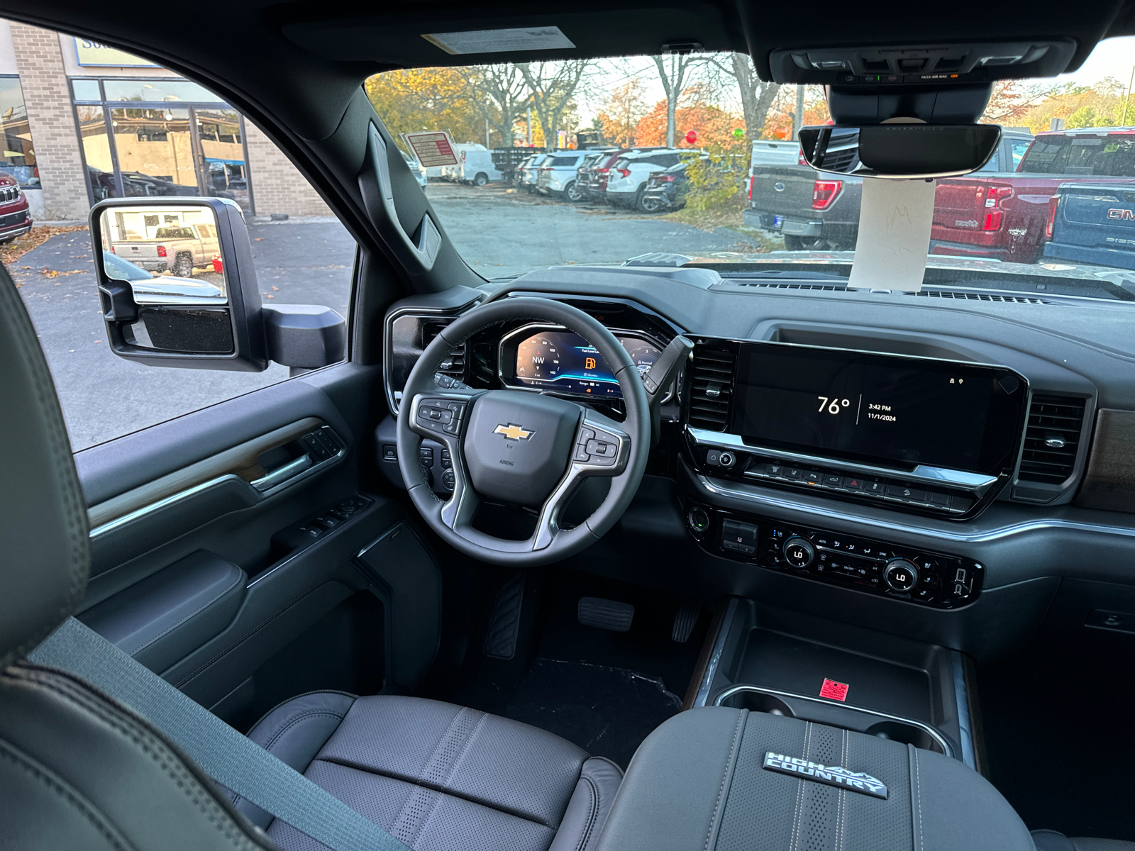 2025 Chevrolet Silverado 2500HD High Country 4WD Crew Cab 159 36