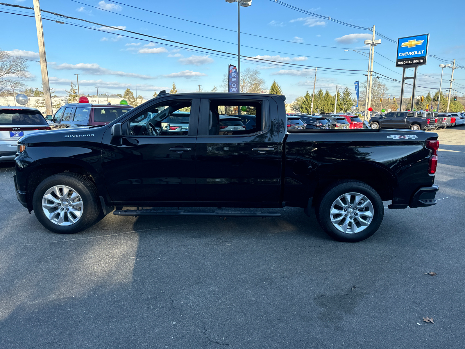 2022 Chevrolet Silverado 1500 LTD Custom 4WD Crew Cab 147 3