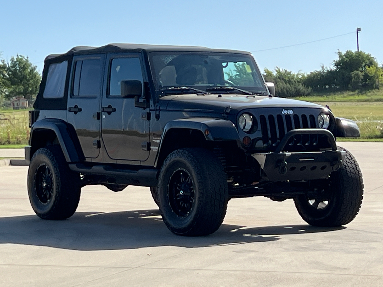 2011 Jeep Wrangler Unlimited Sahara 4