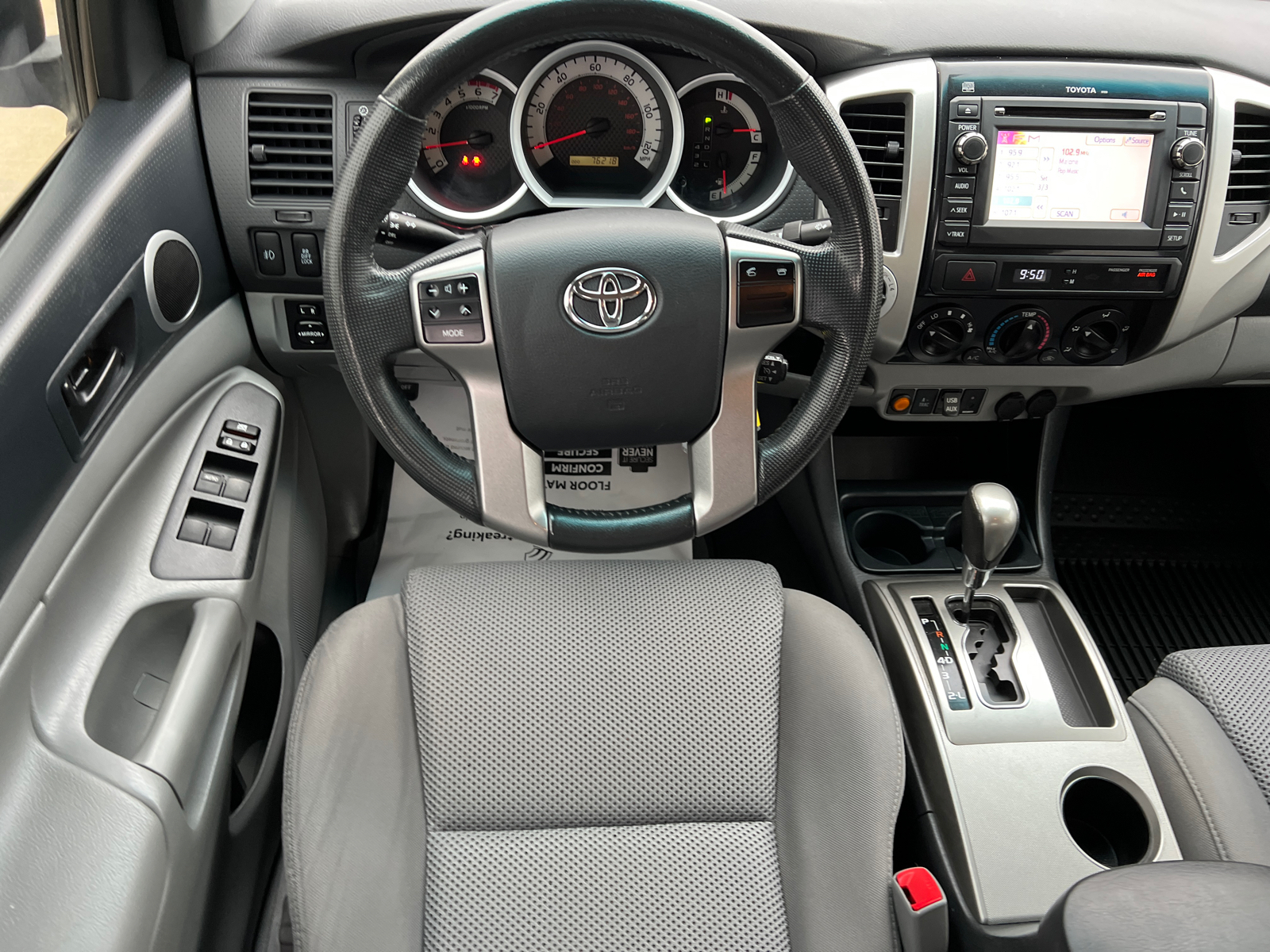 2013 Toyota Tacoma Base 18