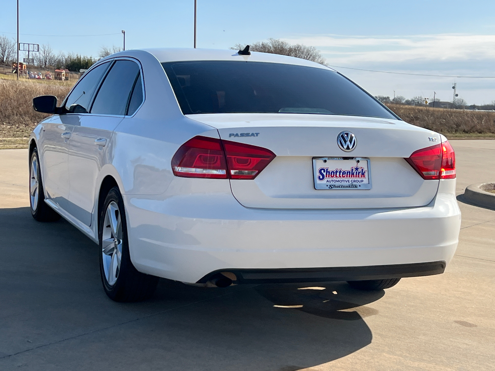 2015 Volkswagen Passat  4