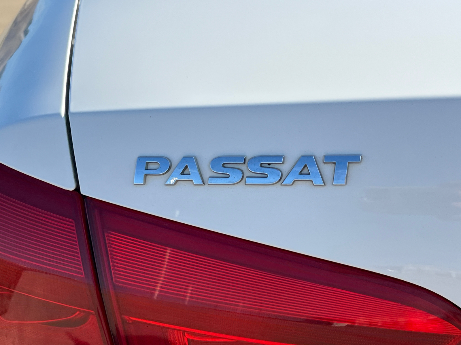 2015 Volkswagen Passat  8