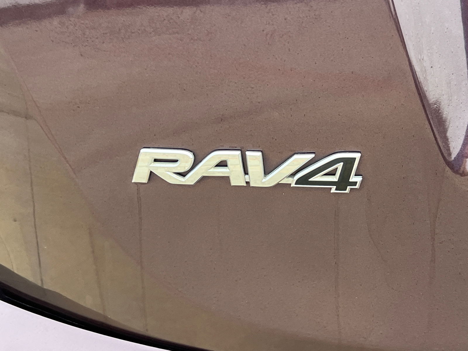 2016 Toyota RAV4 LE 8