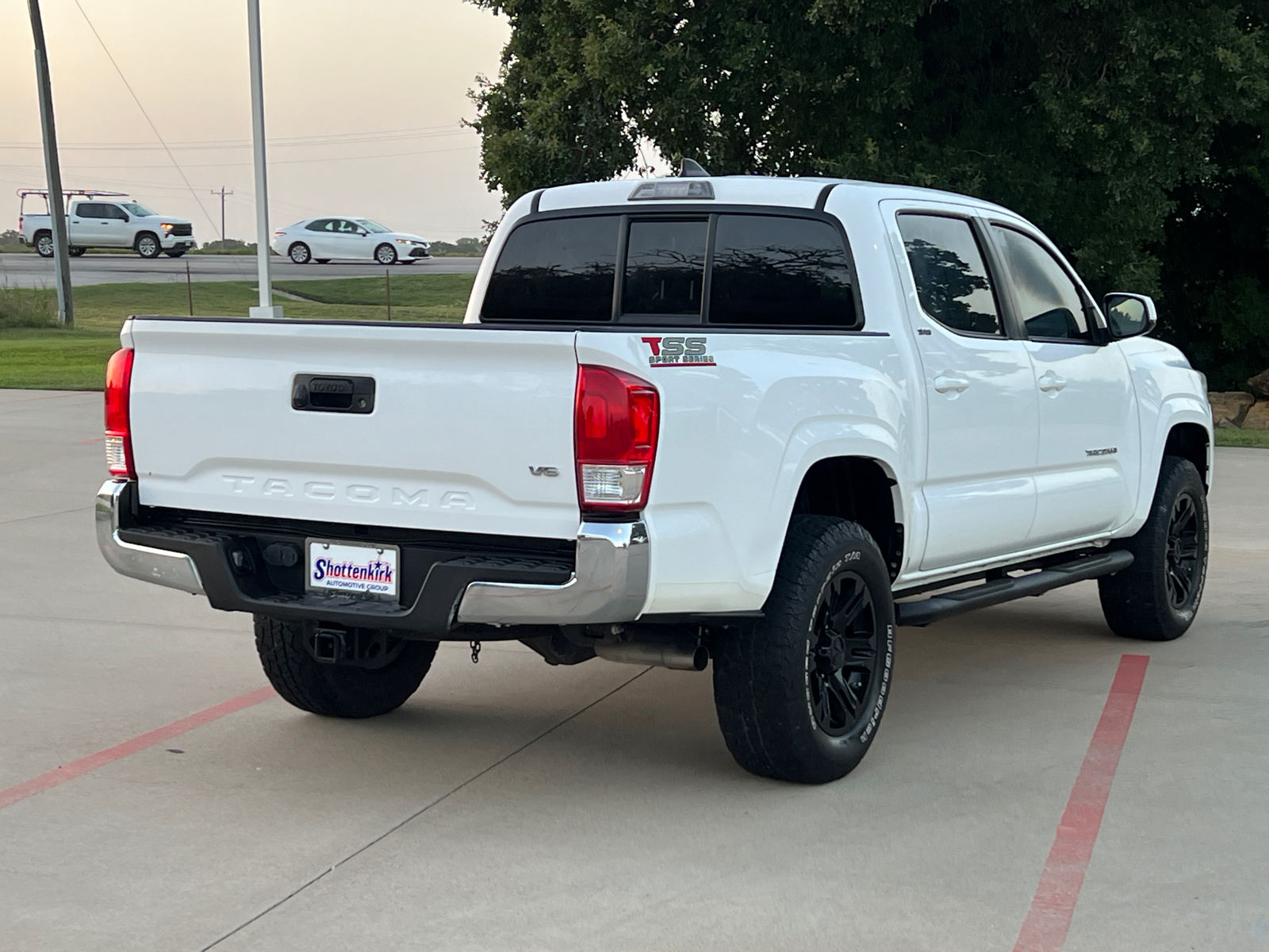 2016 Toyota Tacoma SR5 4