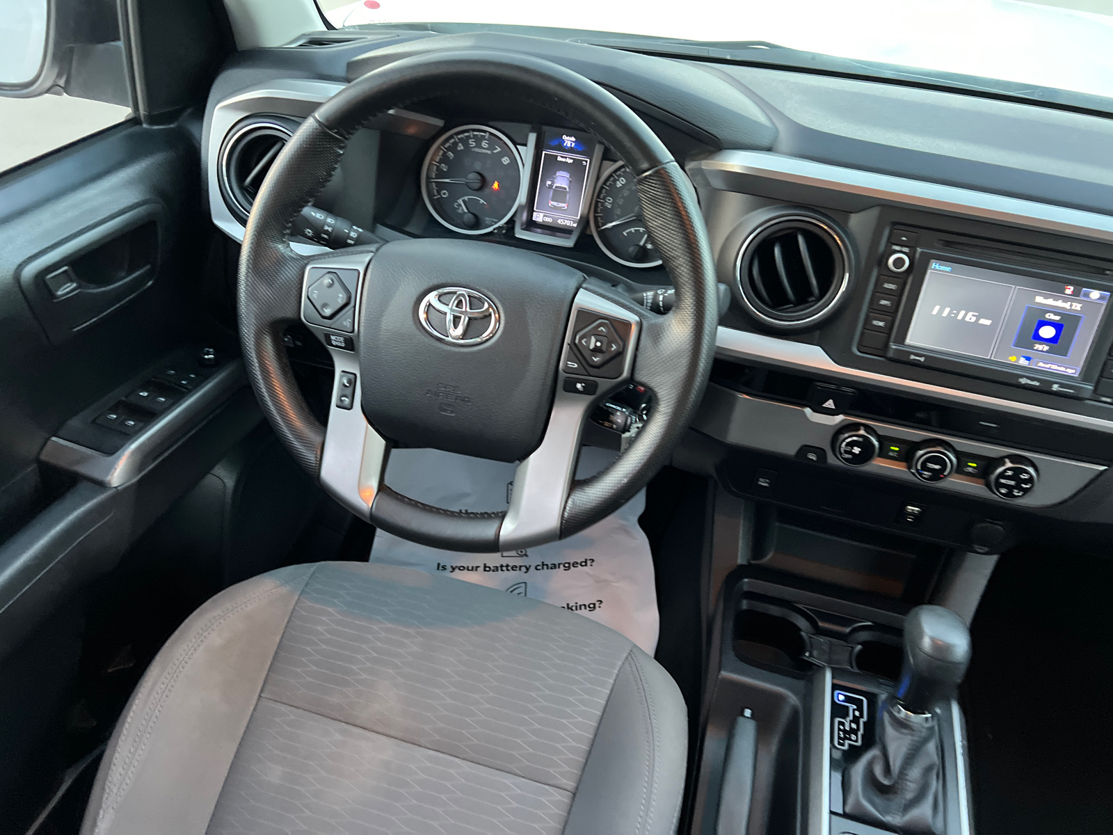 2016 Toyota Tacoma SR5 13