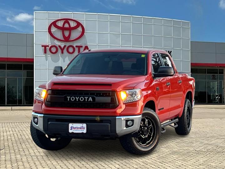 2016 Toyota Tundra SR5 1