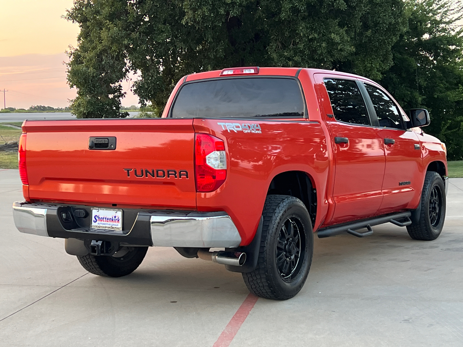 2016 Toyota Tundra SR5 4