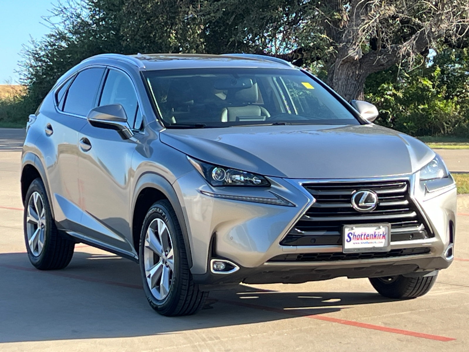 2017 Lexus NX 200t 3