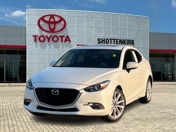 2017 Mazda Mazda3 Grand Touring 1