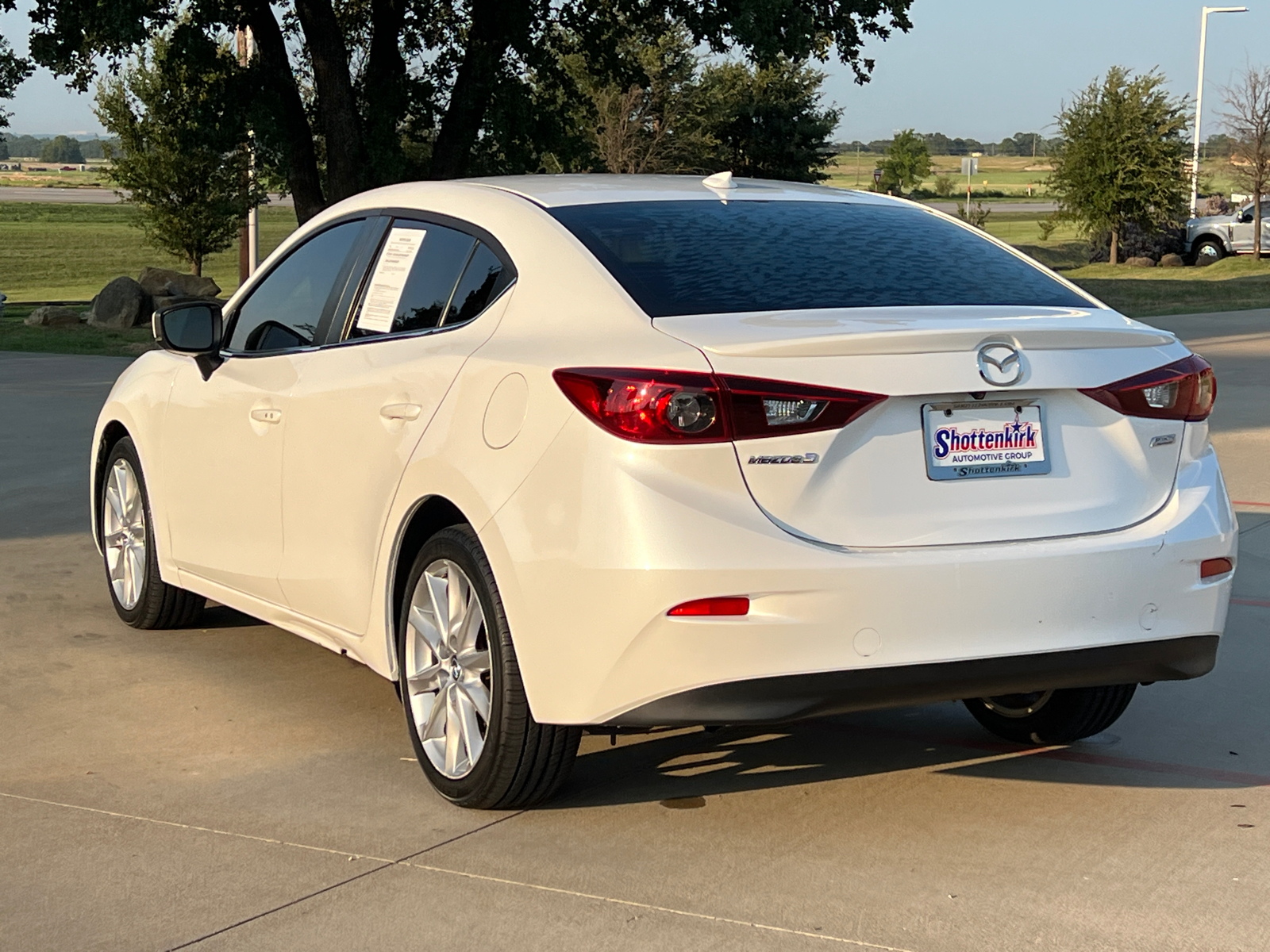 2017 Mazda Mazda3 Grand Touring 6