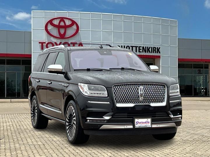 2018 Lincoln Navigator Black Label 1