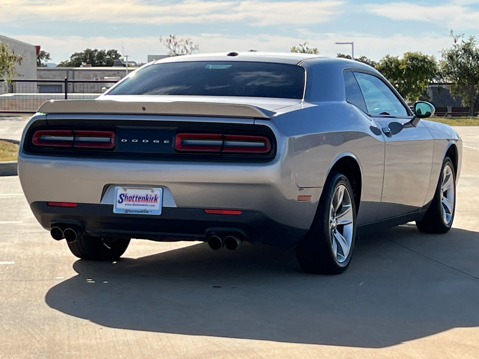 2018 Dodge Challenger SXT 8