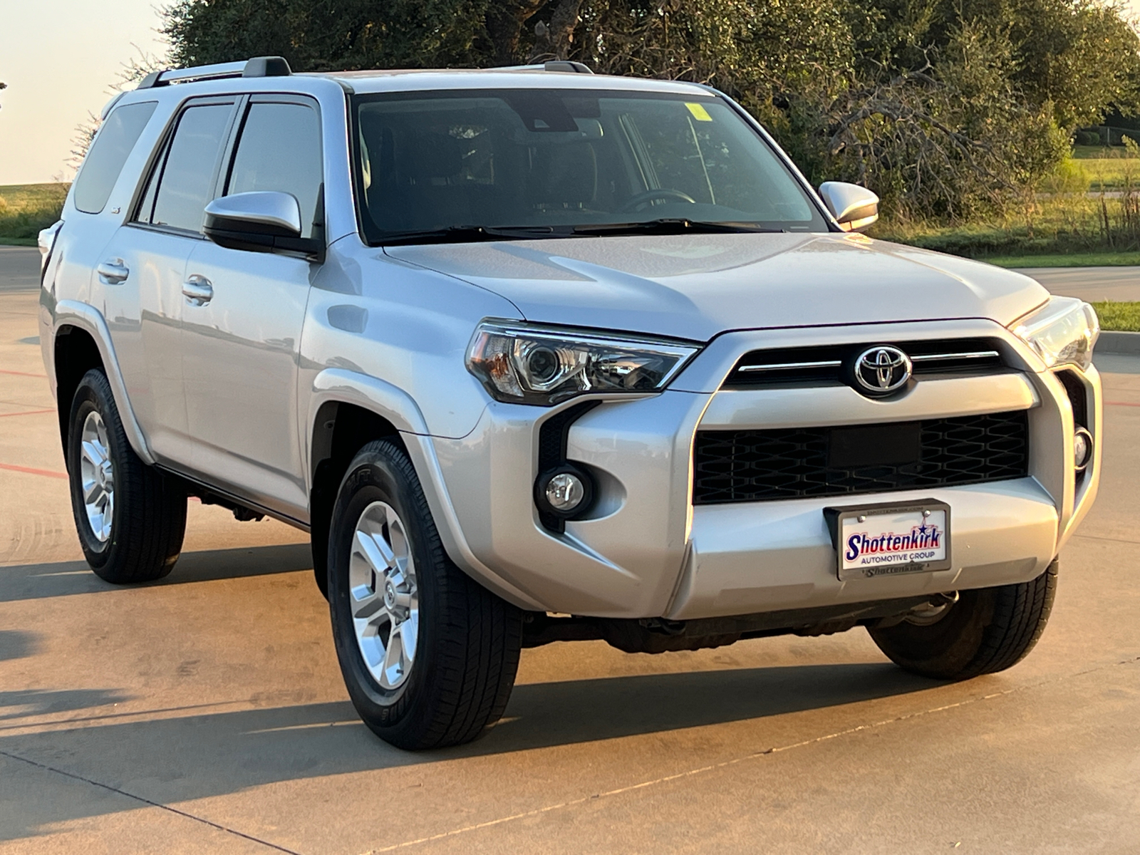 2020 Toyota 4Runner SR5 3