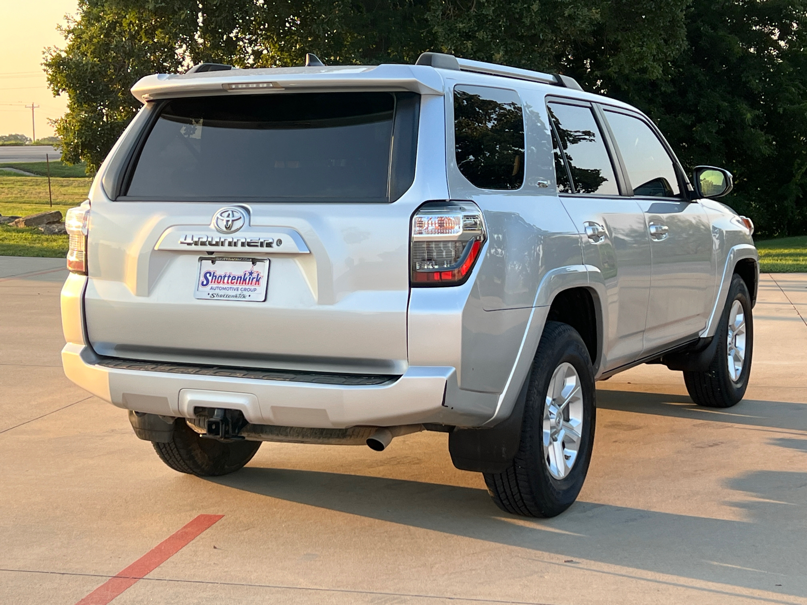 2020 Toyota 4Runner SR5 4