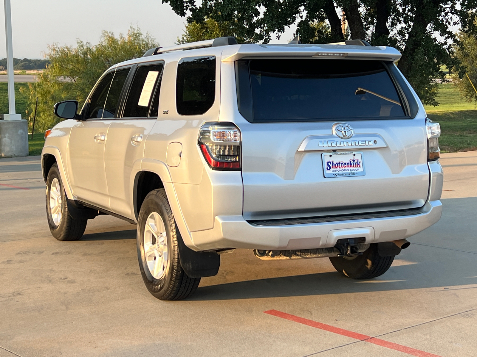 2020 Toyota 4Runner SR5 6