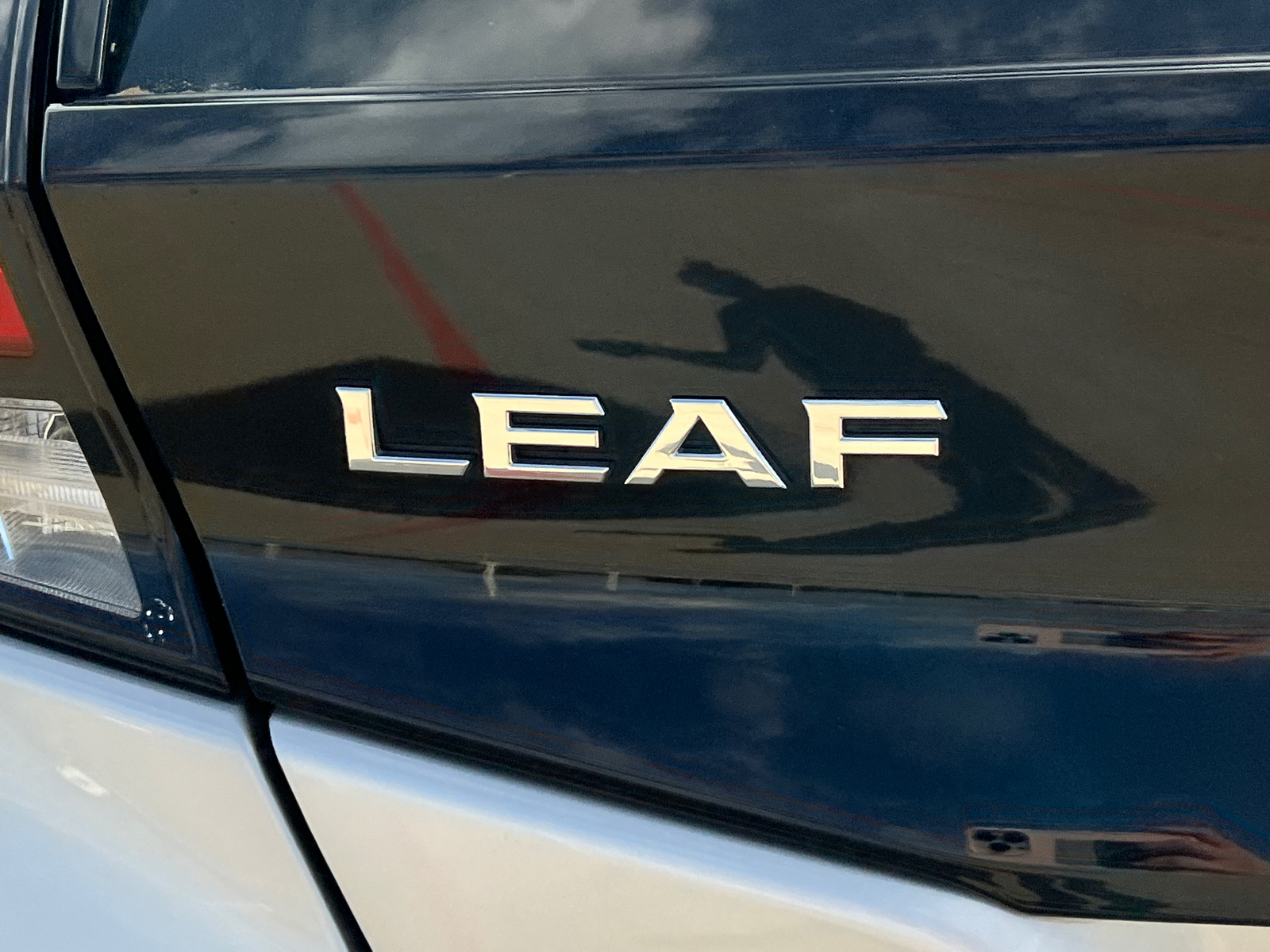 2020 Nissan Leaf SV 9