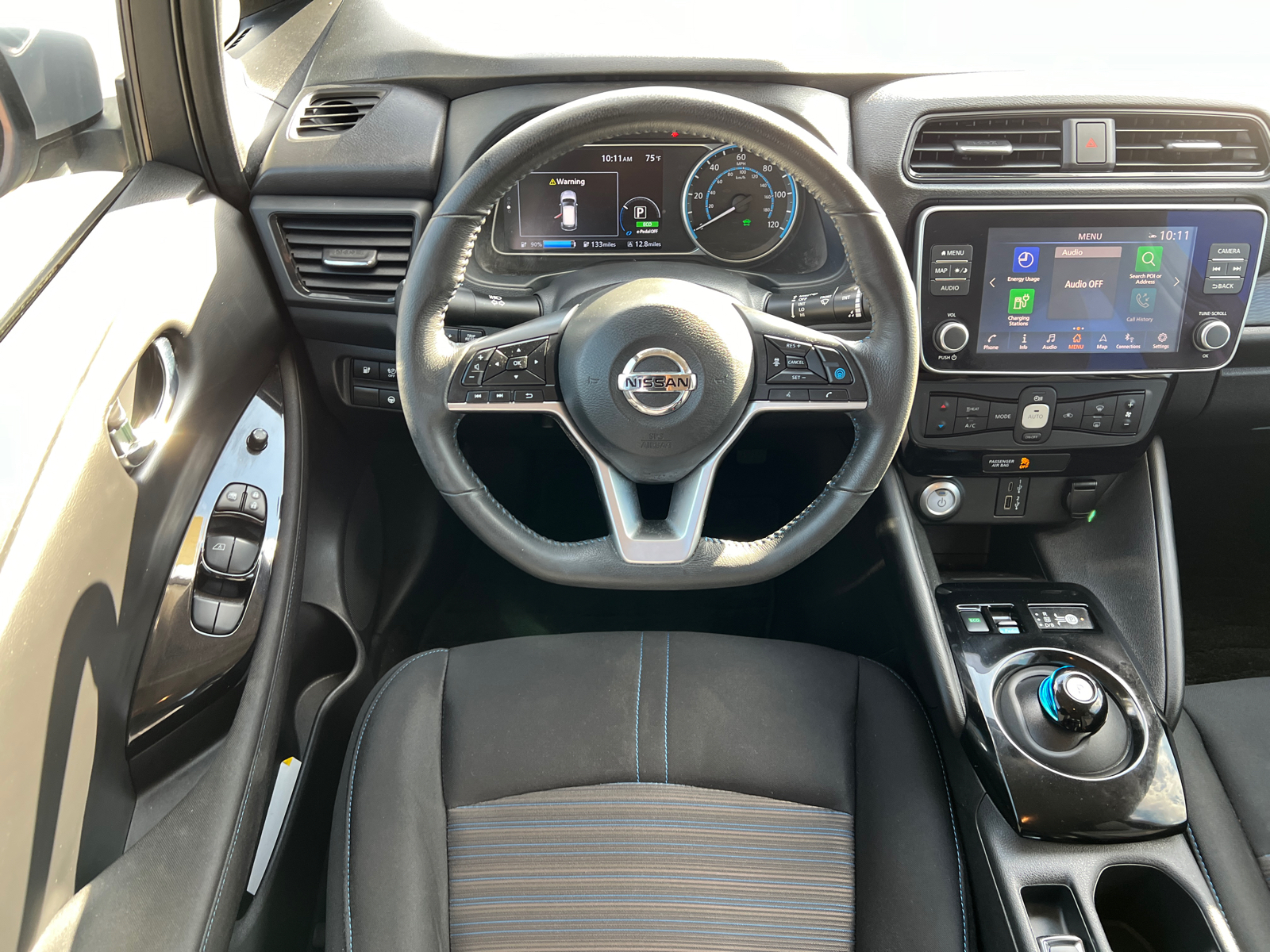 2020 Nissan Leaf SV 18