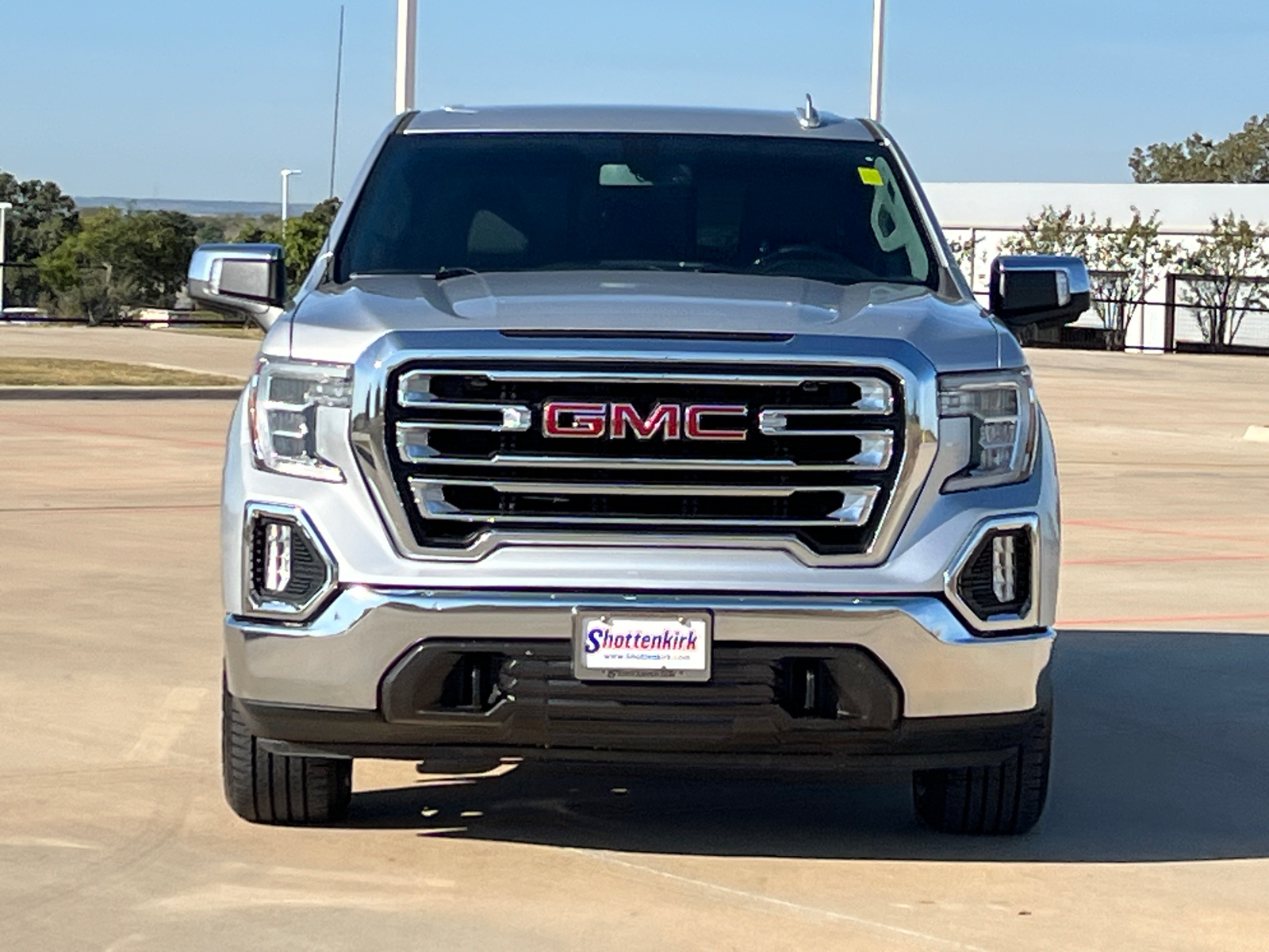 2020 GMC Sierra 1500 SLT 2