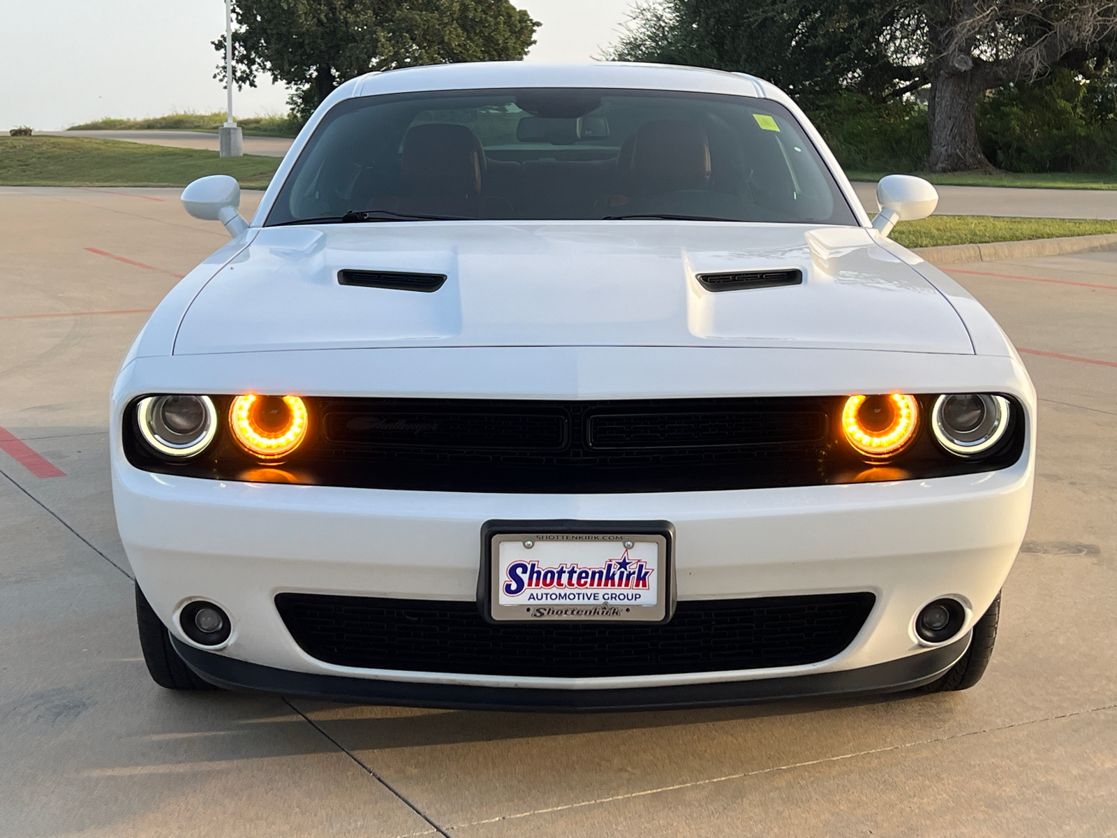 2020 Dodge Challenger SXT 2