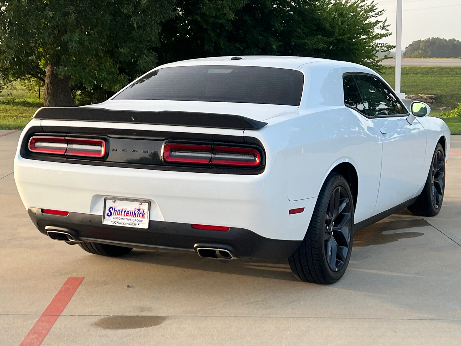 2020 Dodge Challenger SXT 4