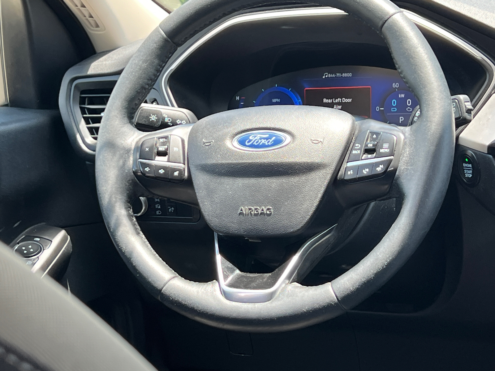 2020 Ford Escape SE Sport Hybrid 18