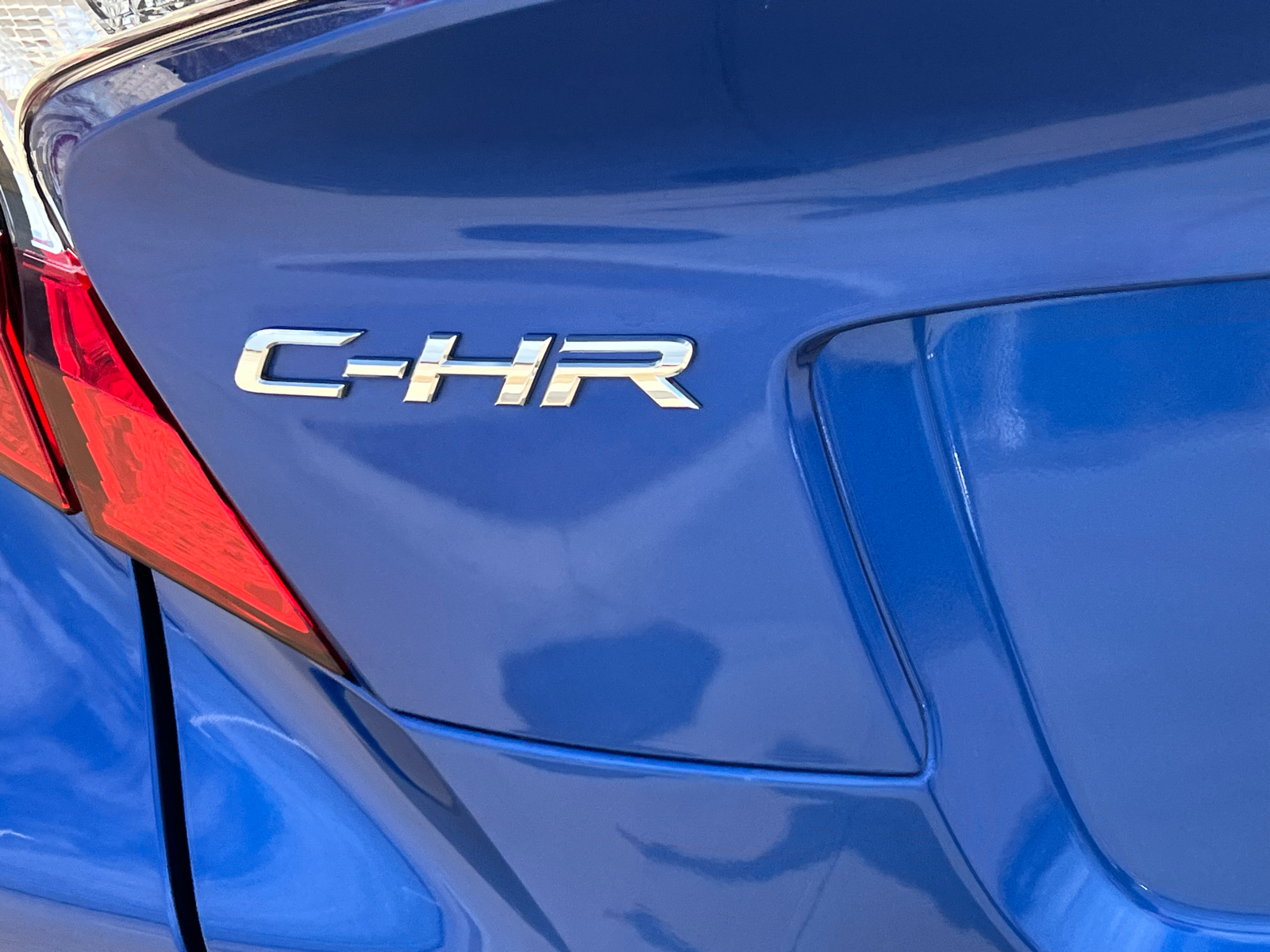 2021 Toyota C-HR XLE 7