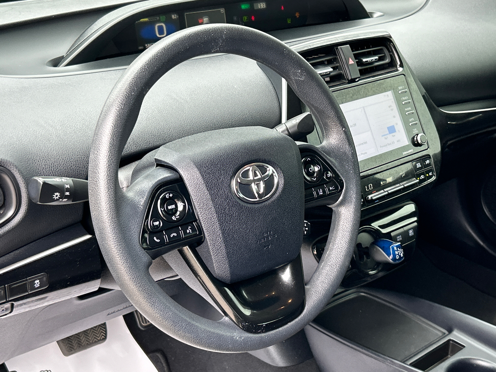 2021 Toyota Prius L 21