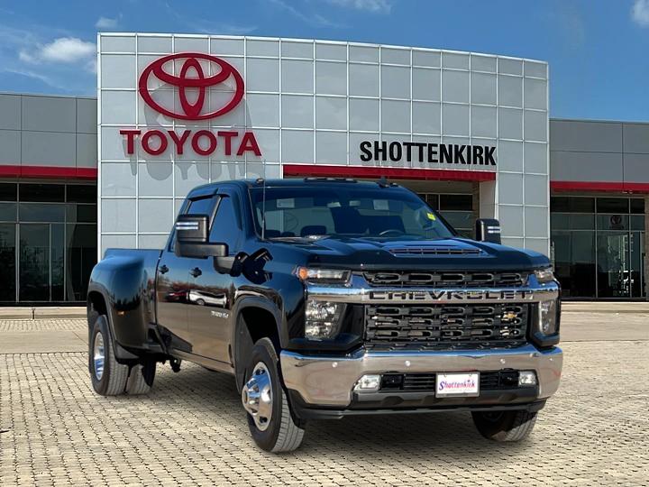 2021 Chevrolet Silverado 3500HD LT 1