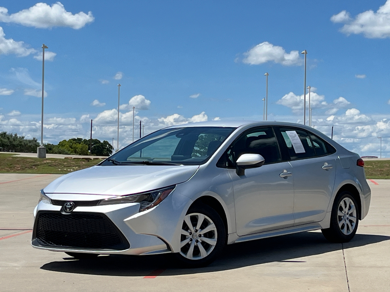 2021 Toyota Corolla LE 2