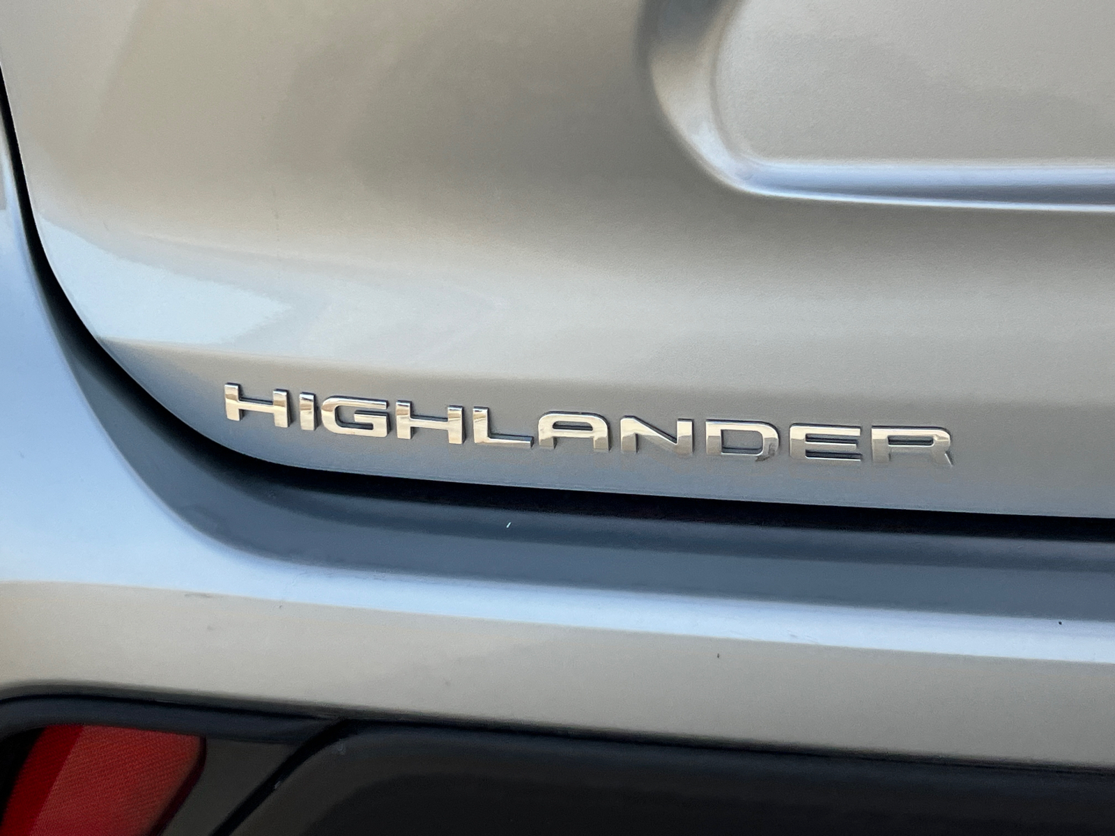 2021 Toyota Highlander Hybrid XLE 8