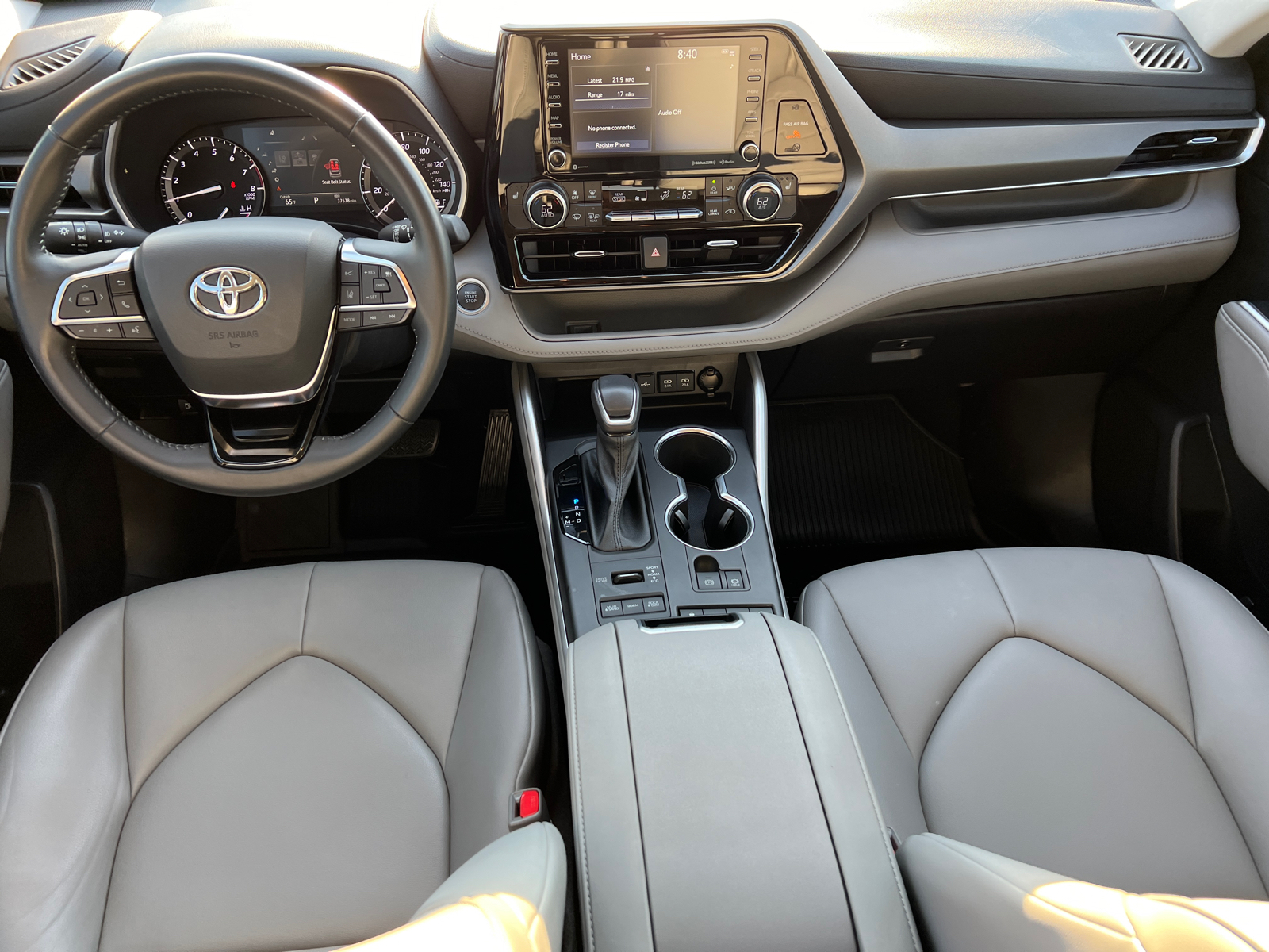 2021 Toyota Highlander XLE 14