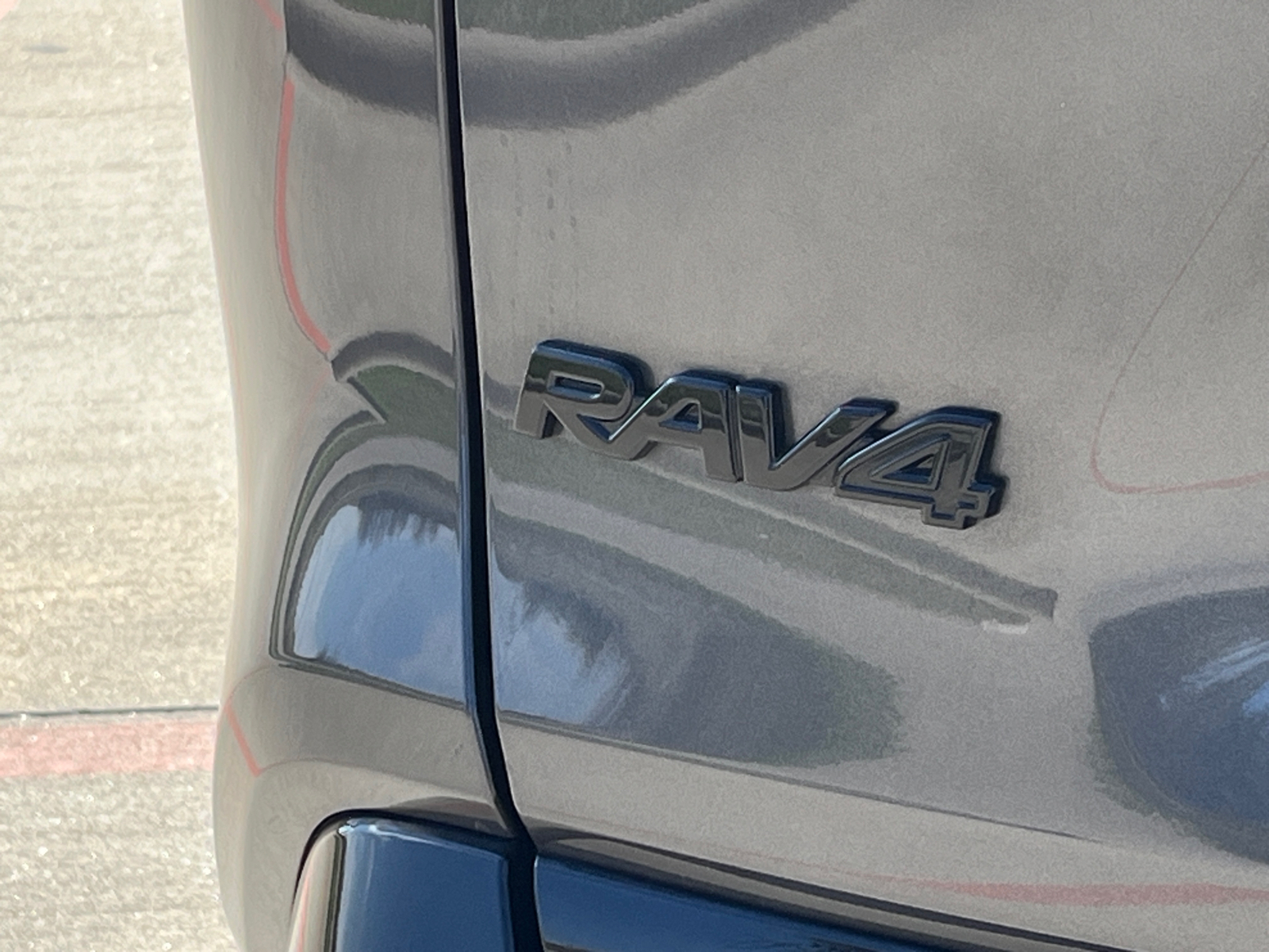 2021 Toyota RAV4 Hybrid XSE 10