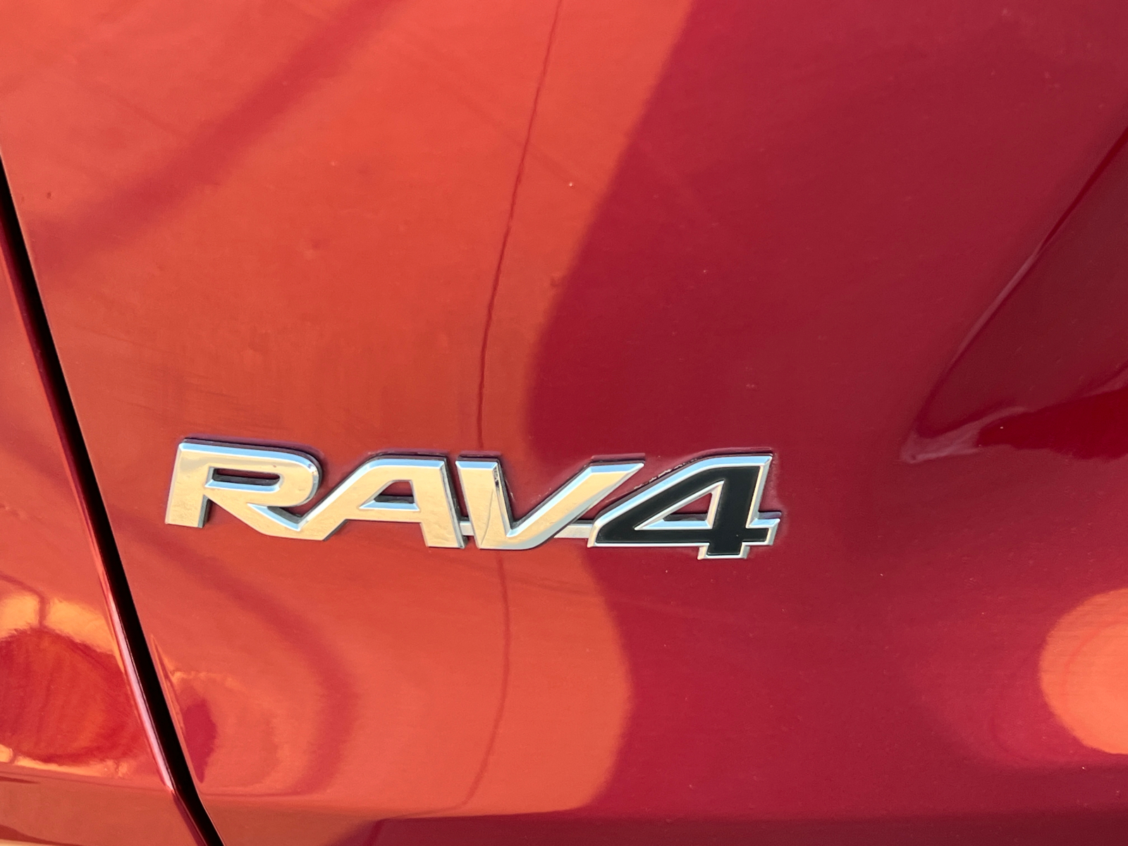 2021 Toyota RAV4 LE 8