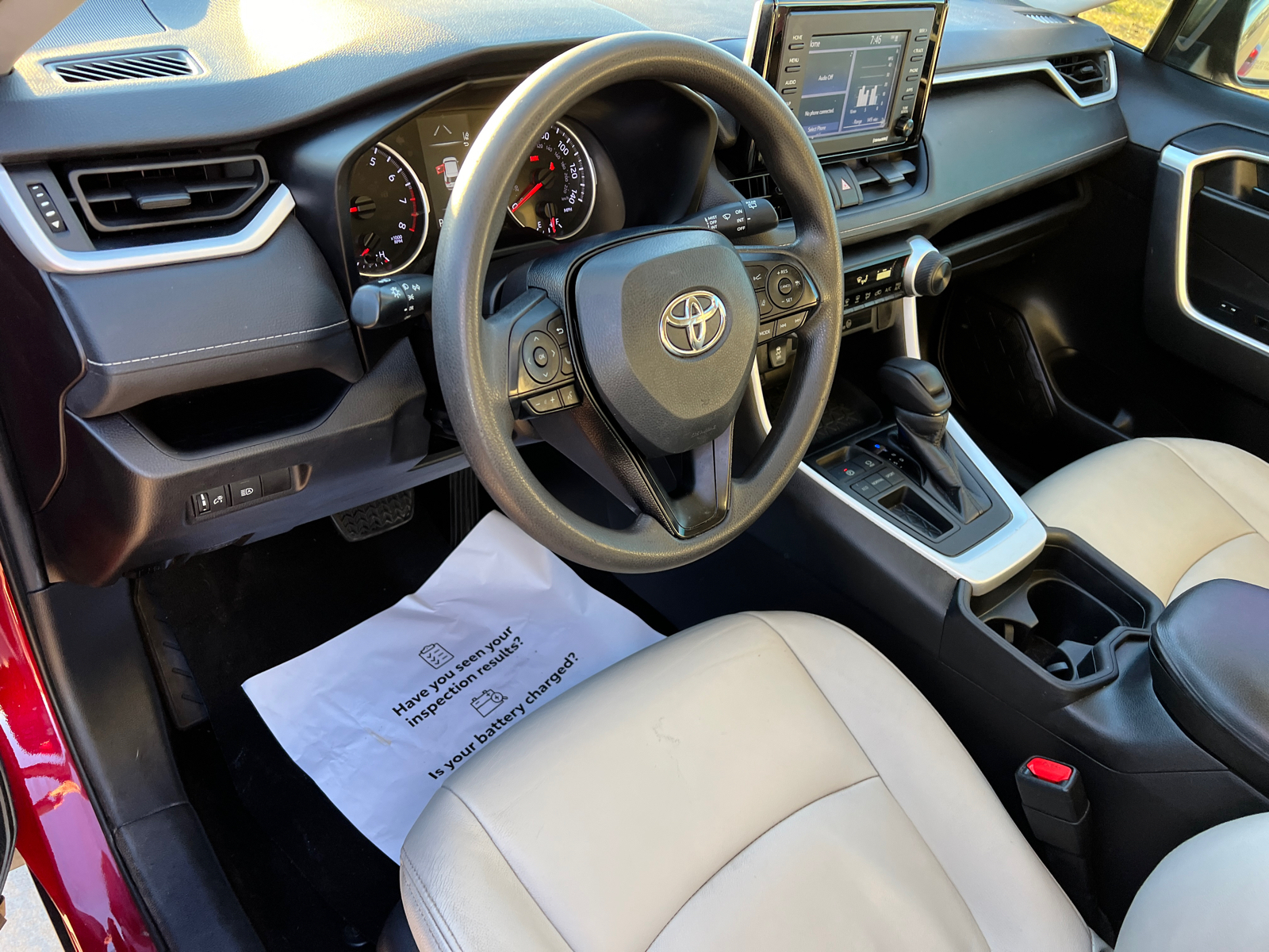 2021 Toyota RAV4 LE 18