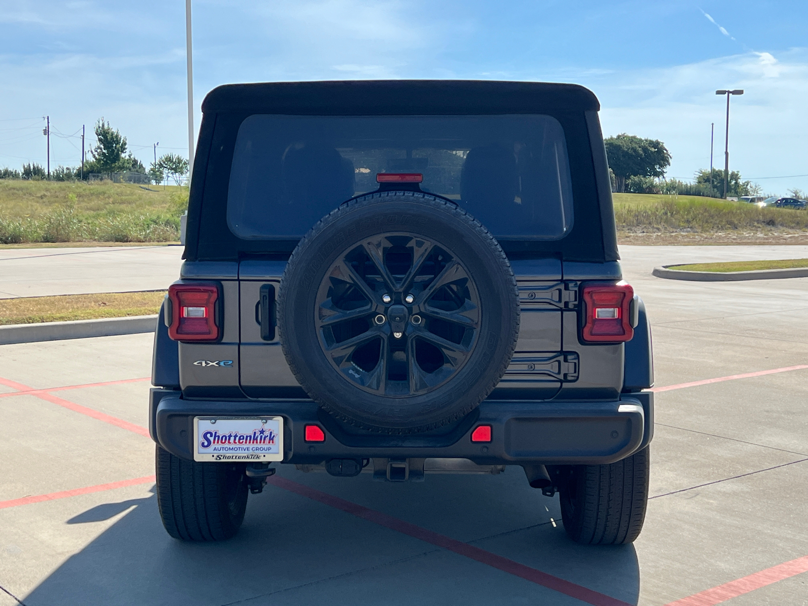 2021 Jeep Wrangler Unlimited Sahara 4xe 5