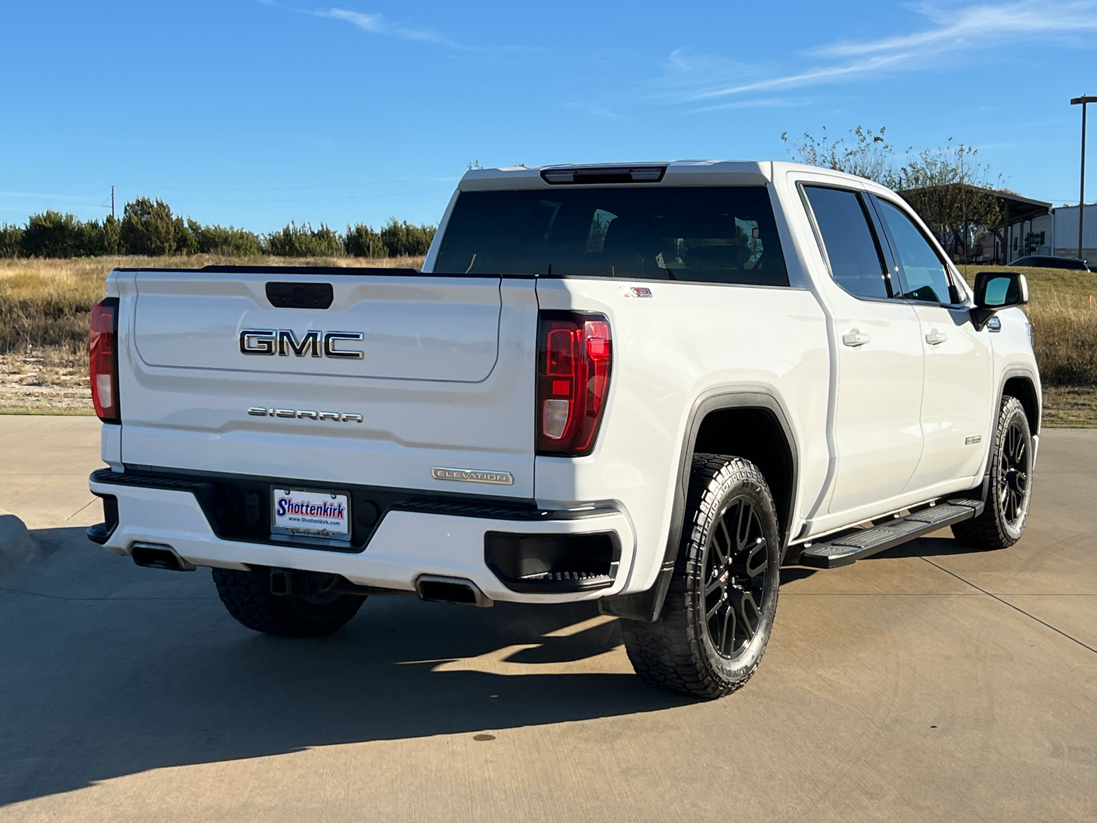 2022 GMC Sierra 1500 Limited Elevation 6