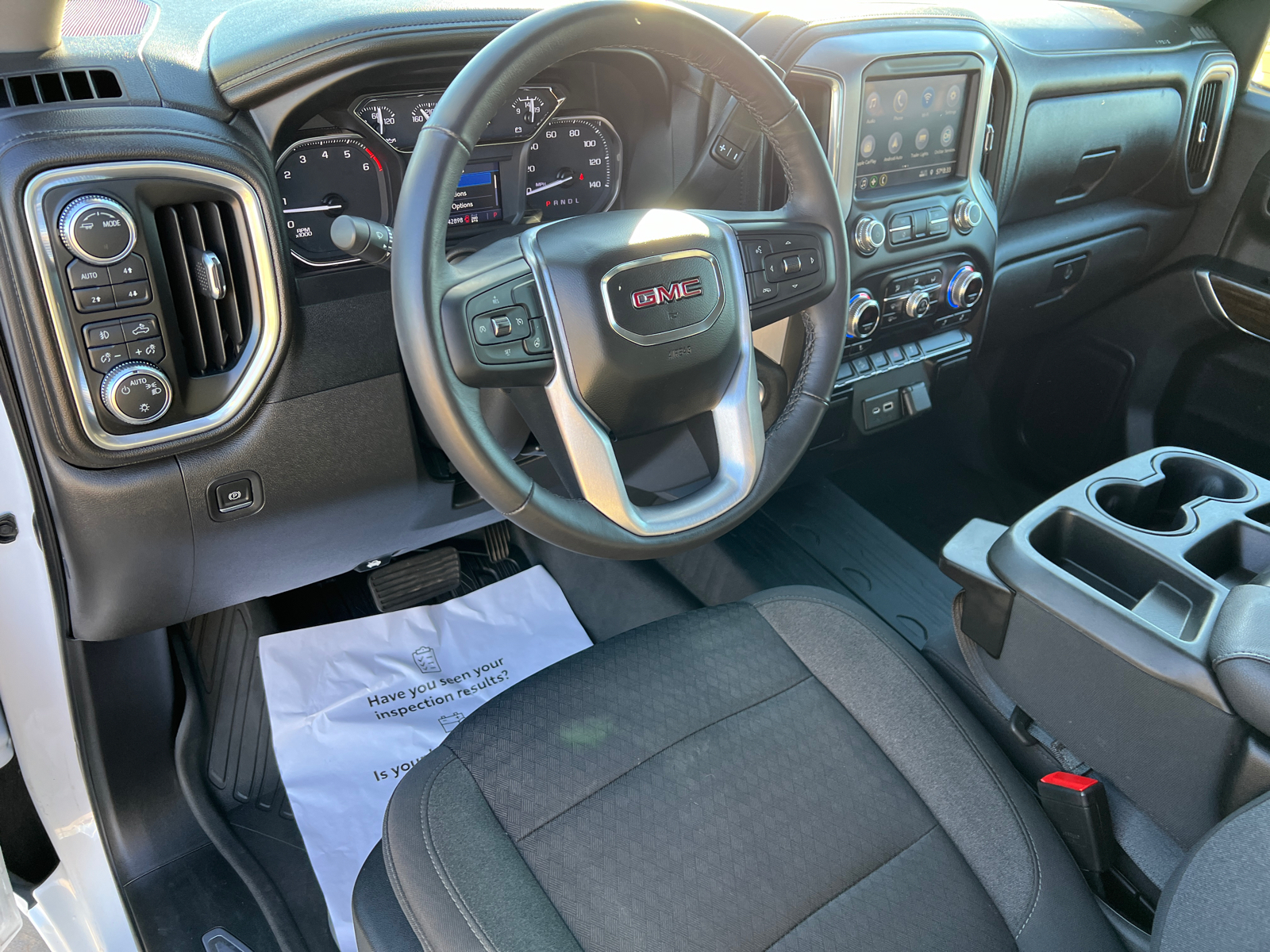 2022 GMC Sierra 1500 Limited Elevation 19