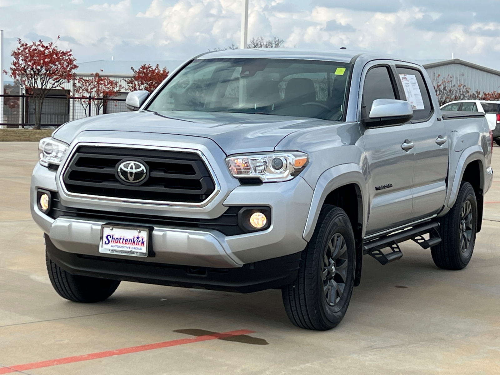 2022 Toyota Tacoma SR5 3