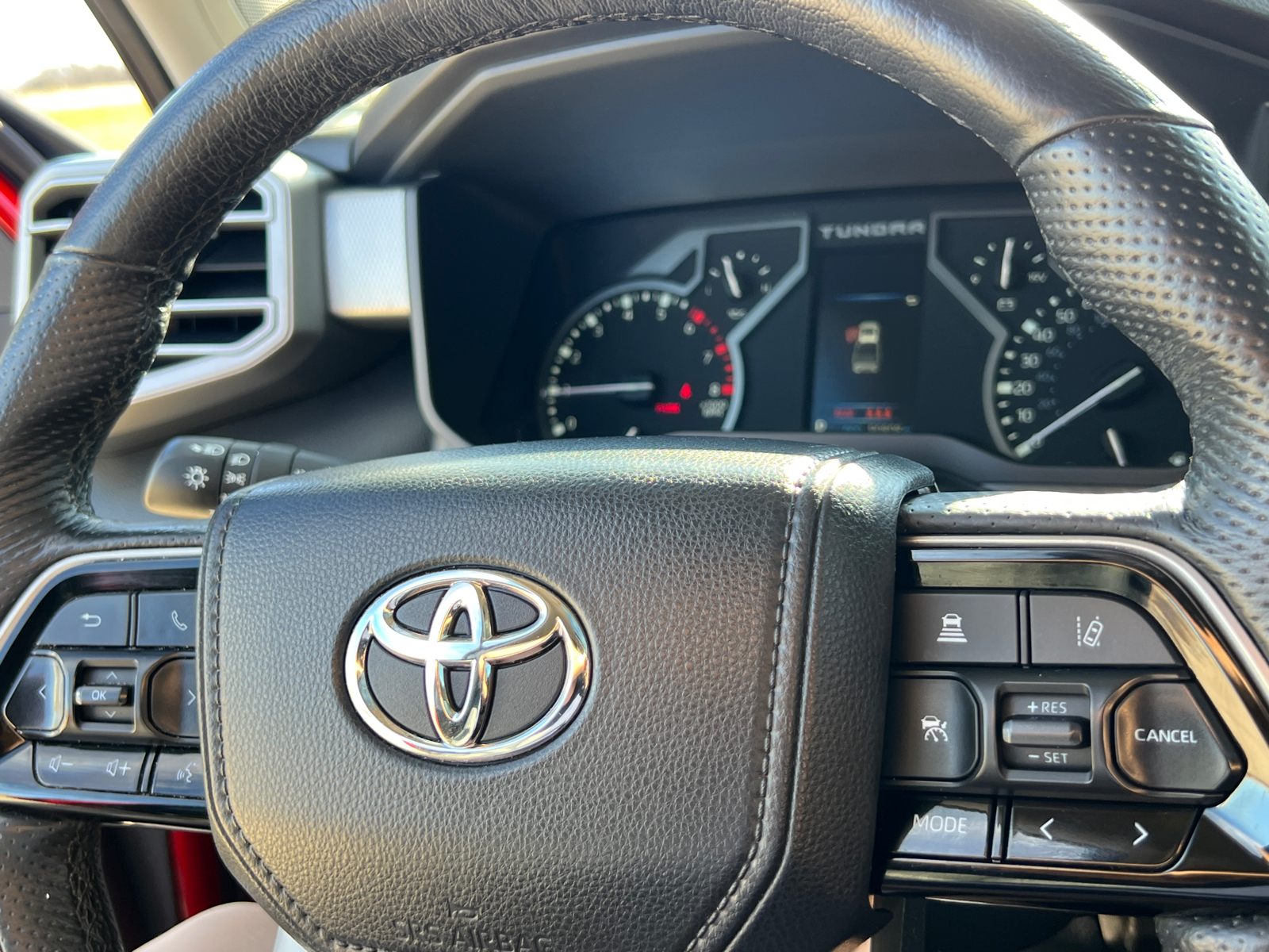 2022 Toyota Tundra Limited 29