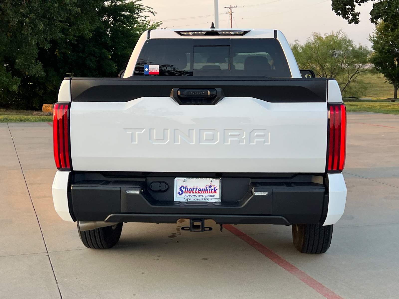 2022 Toyota Tundra SR 5