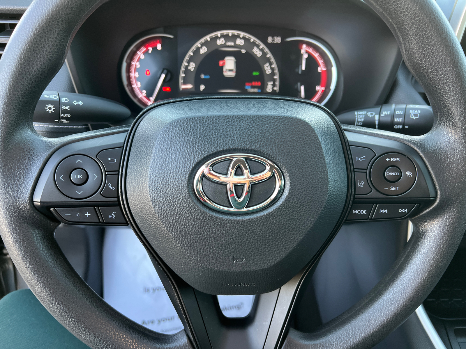 2023 Toyota RAV4 XLE 30