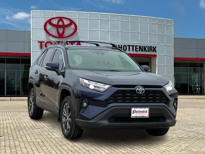 2023 Toyota RAV4 Hybrid XLE Premium 1