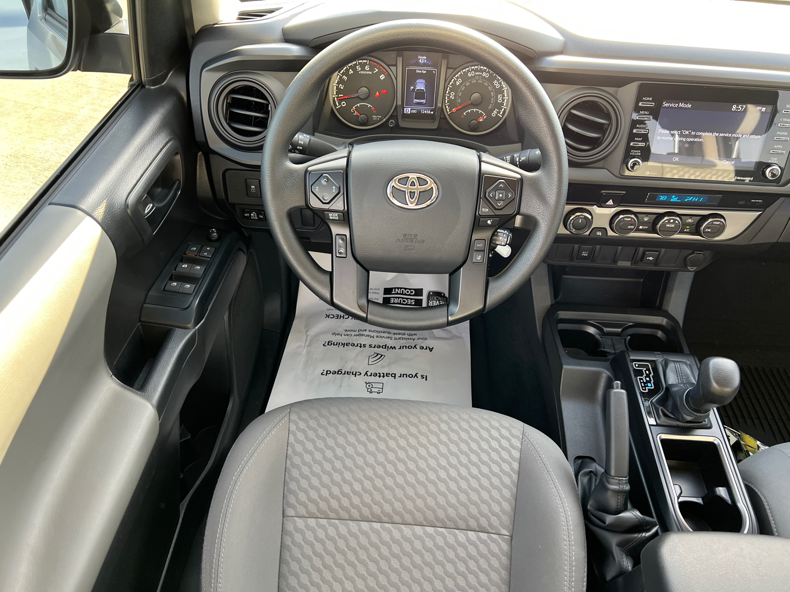 2023 Toyota Tacoma SR 18