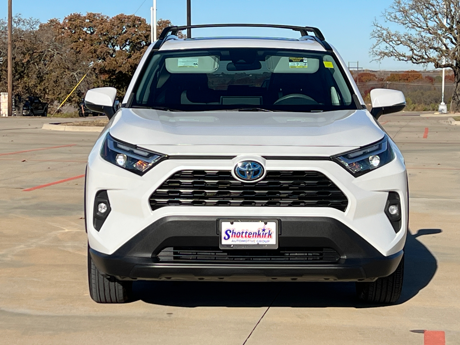 2023 Toyota RAV4 Hybrid XLE Premium 2