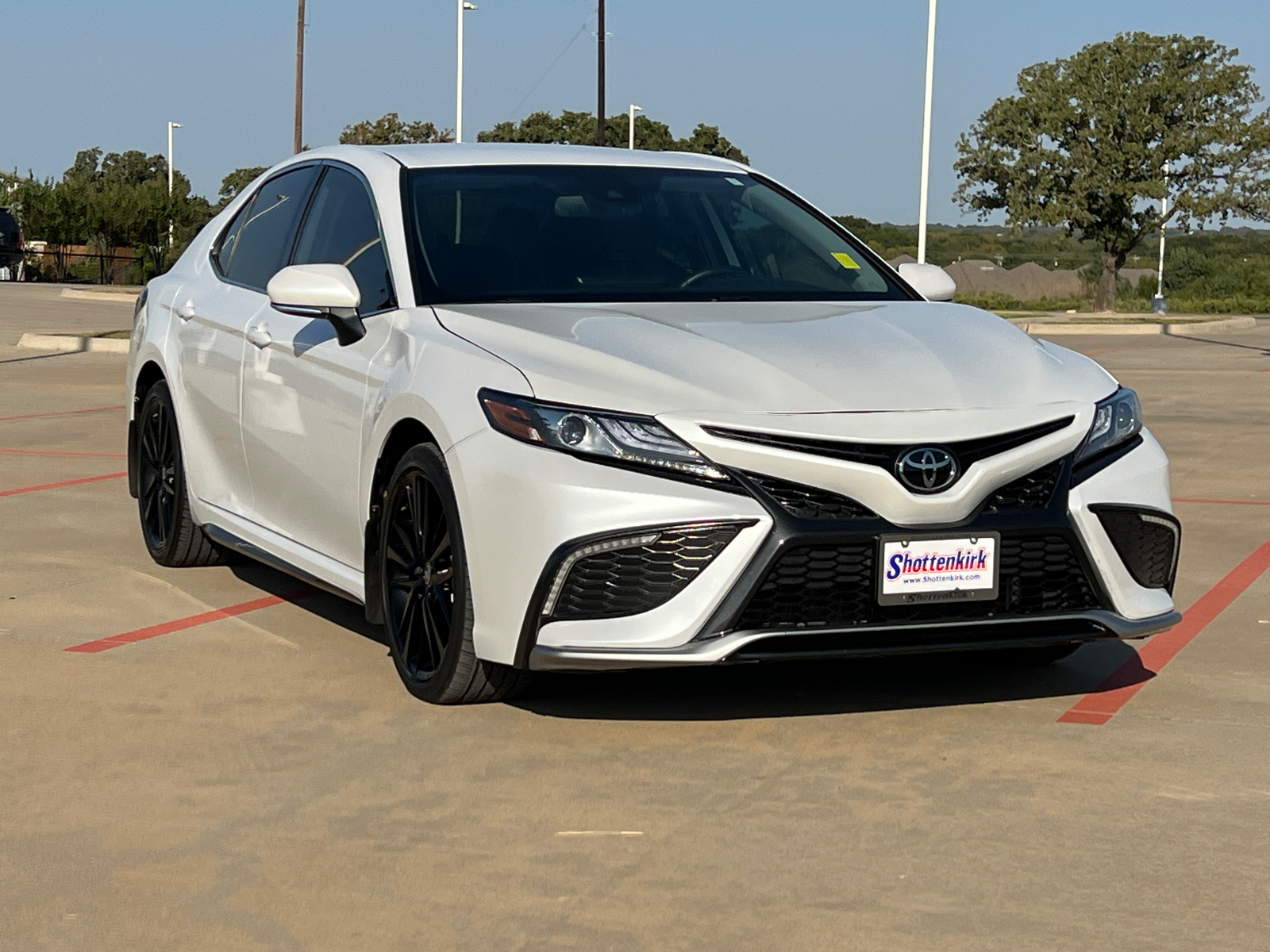 2023 Toyota Camry XSE 3